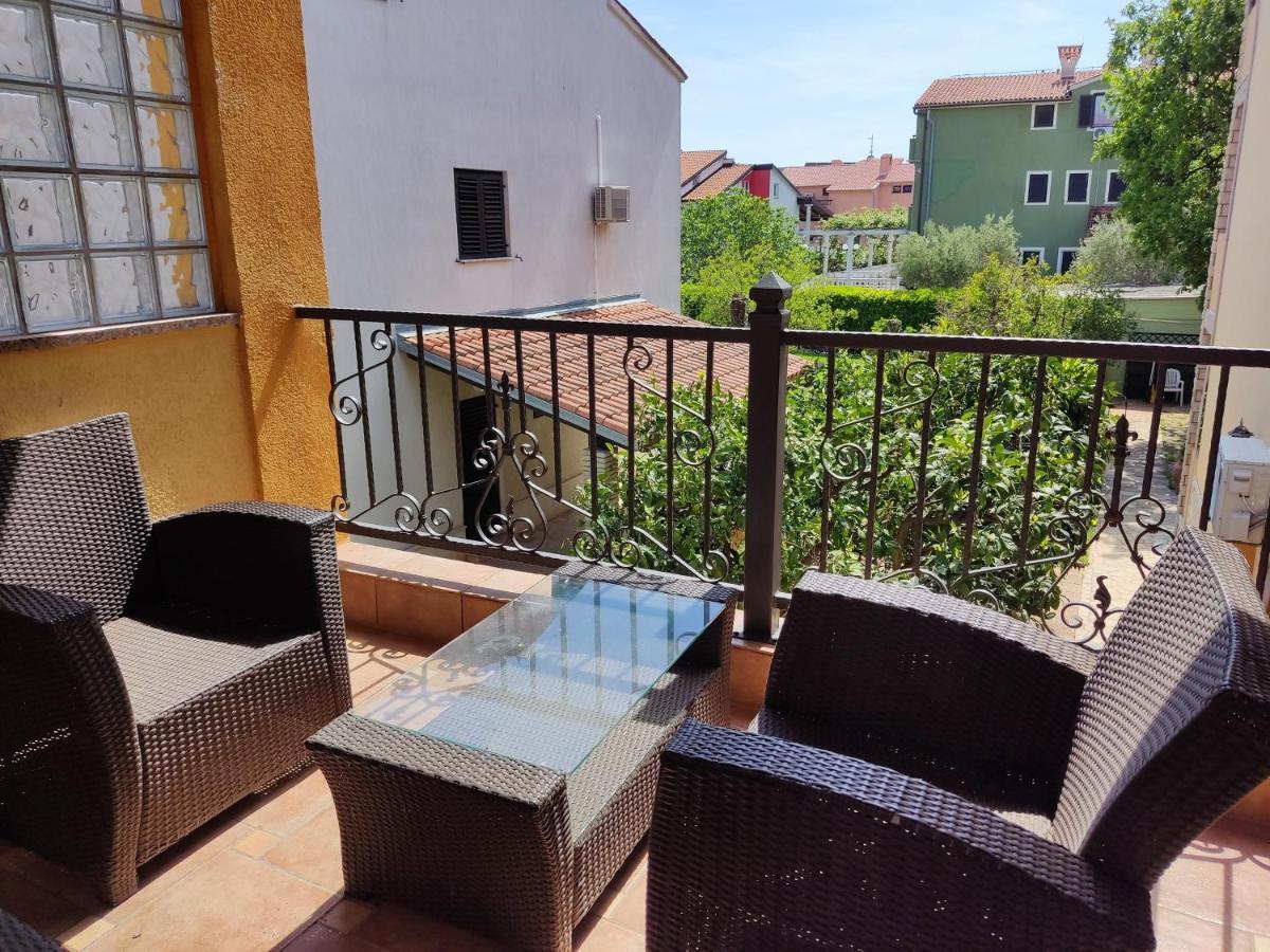 Slim Apartman I Sobe Medulin Exterior photo