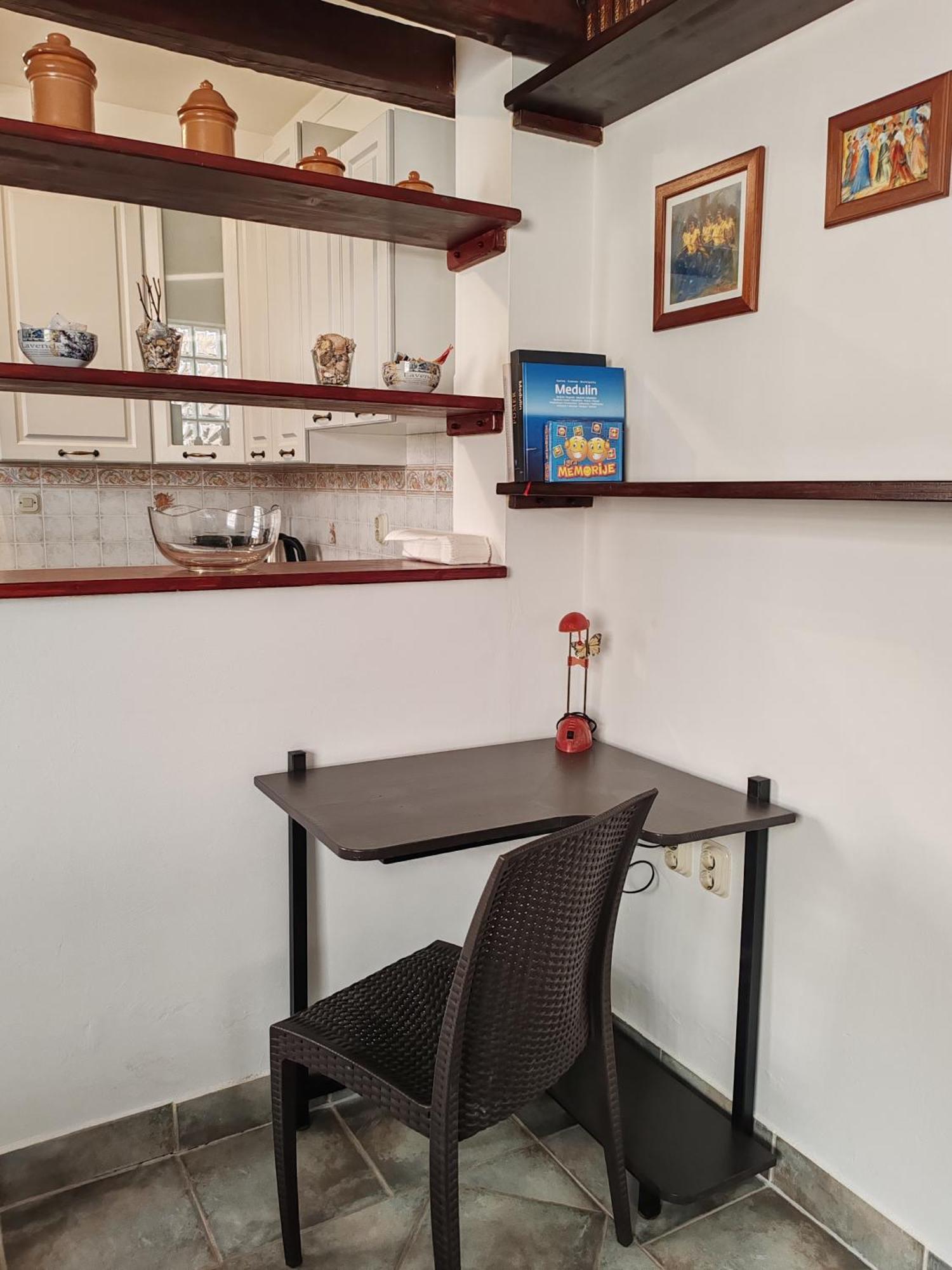 Slim Apartman I Sobe Medulin Exterior photo